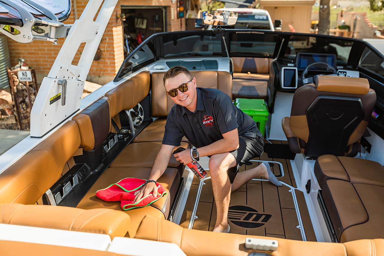 Ricky Slicky Boat Detailing